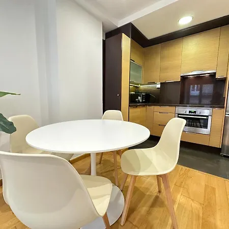 Apartment Premium Housing ,parking *