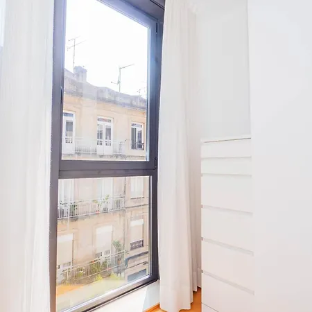 Ybh Paraguay, 15 Con Parking Gratis