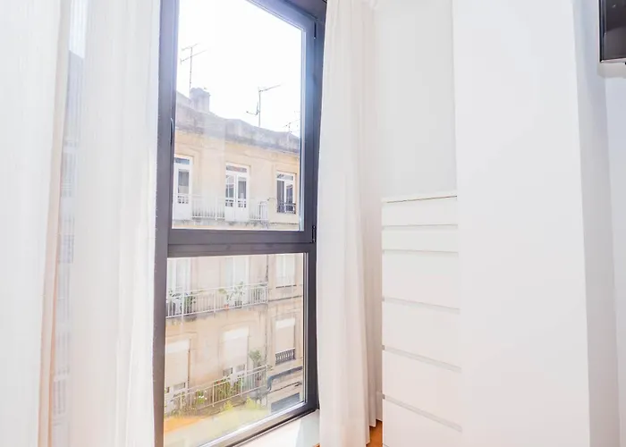 Ybh Paraguay, 15 Con Parking Gratis